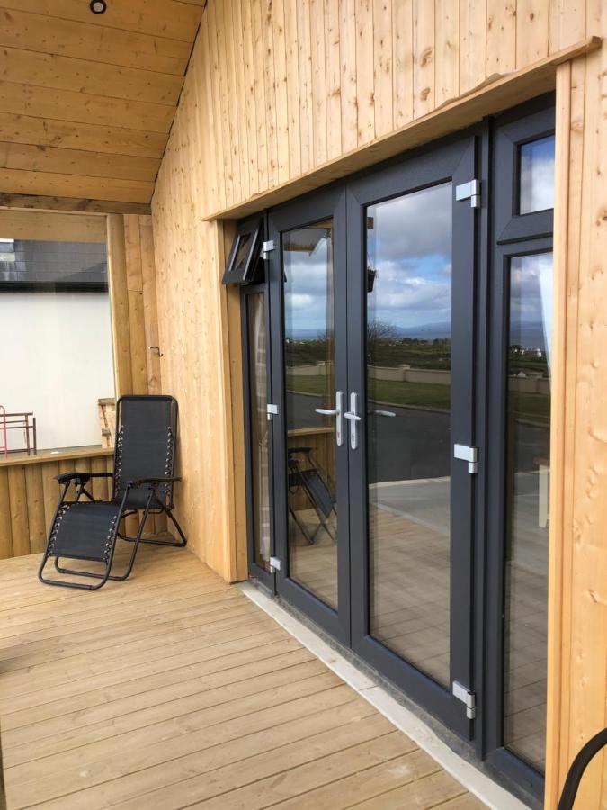 גרינקאסל Foyle View Cabin מראה חיצוני תמונה
